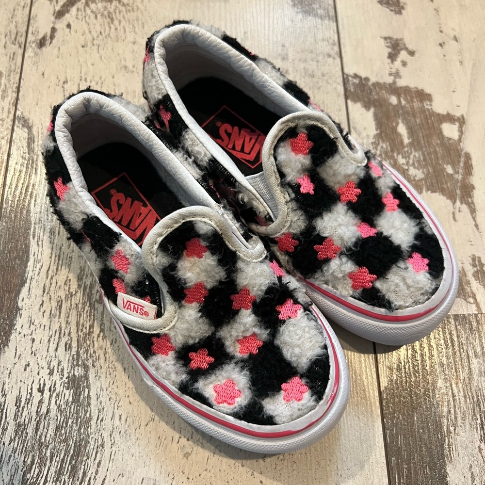 Checkered  Sherpa Vans kids